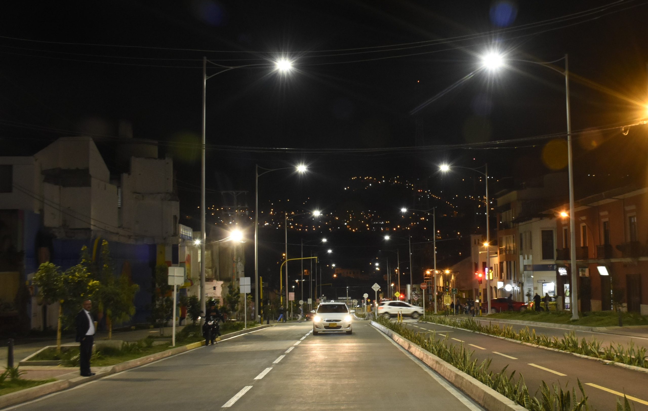 LED: Tecnología aplicada a los sistemas de alumbrado público - CELSA